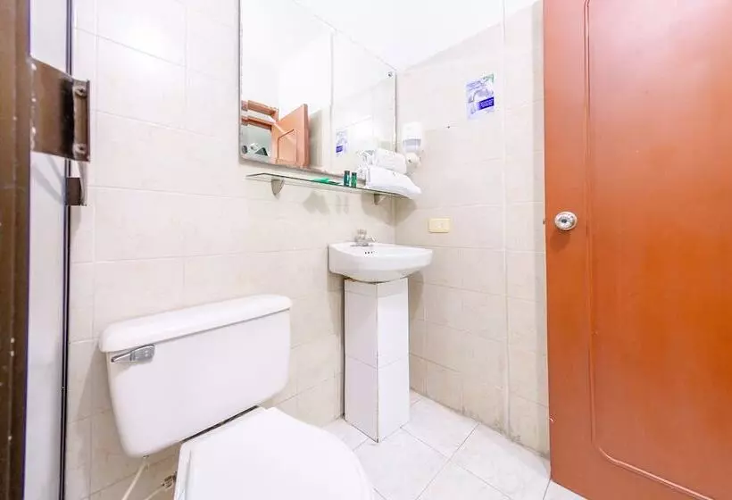 Hotelli Ayenda Imperio La 16