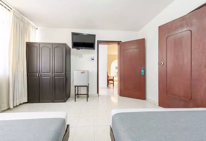 Hotelli Ayenda Imperio La 16