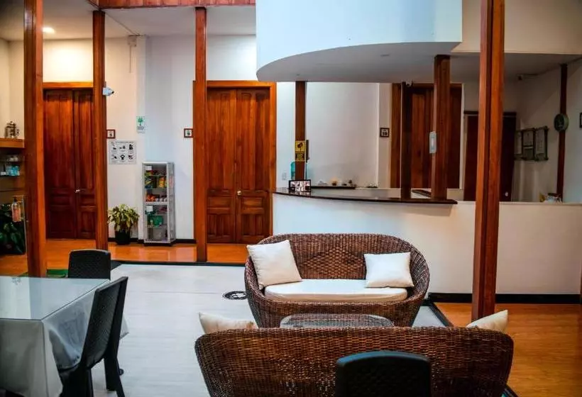 هتل Casabella