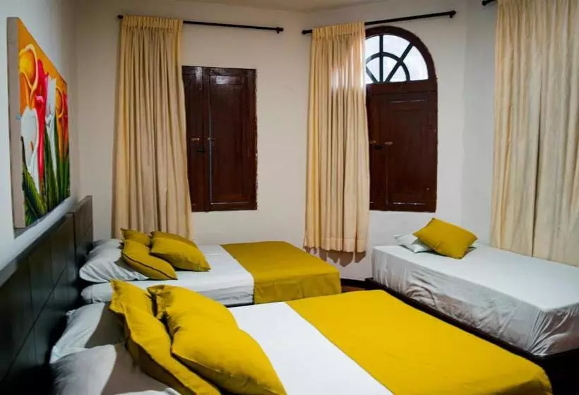 هتل Casabella