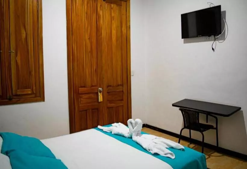 هتل Casabella