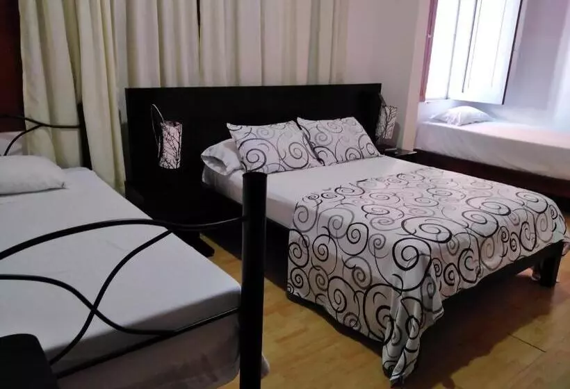 هتل Casabella