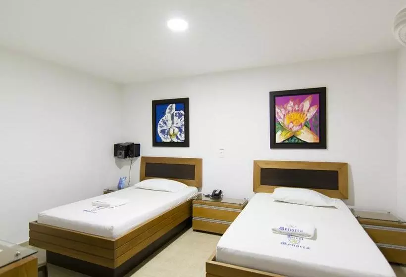 Hotel Monarca