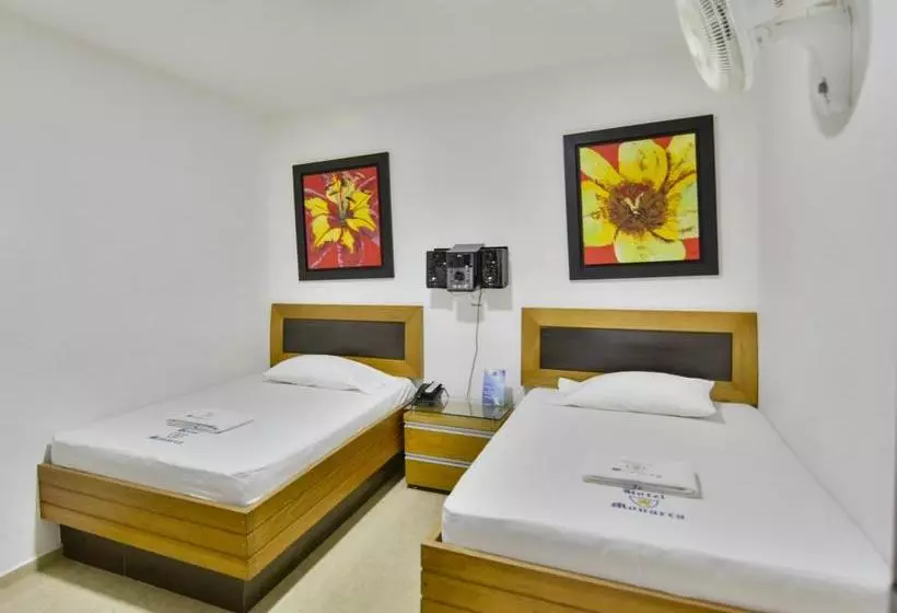 Hotel Monarca