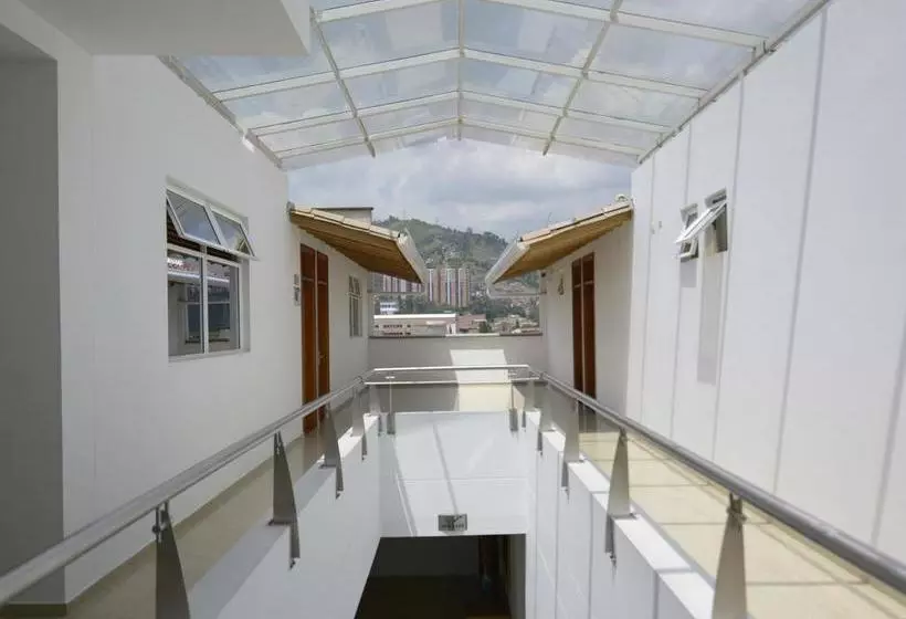 Hotel Monarca