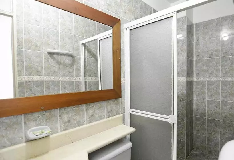 Hotel Monarca
