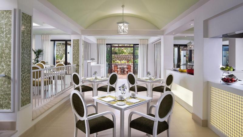 호텔 Pine Cliffs Village