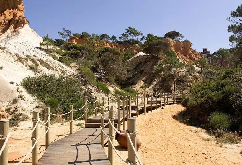 ホテル Pine Cliffs Village & Golf Suites