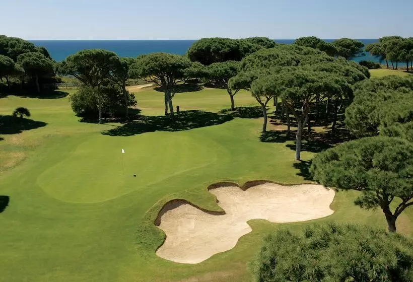 ホテル Pine Cliffs Village & Golf Suites