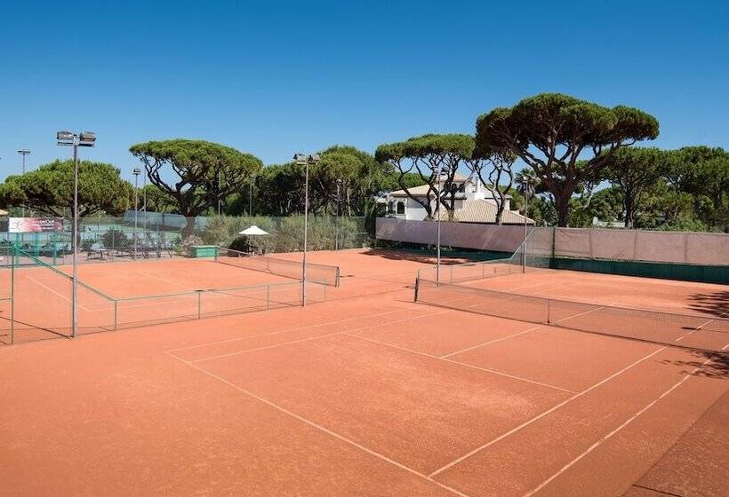 호텔 Pine Cliffs Village