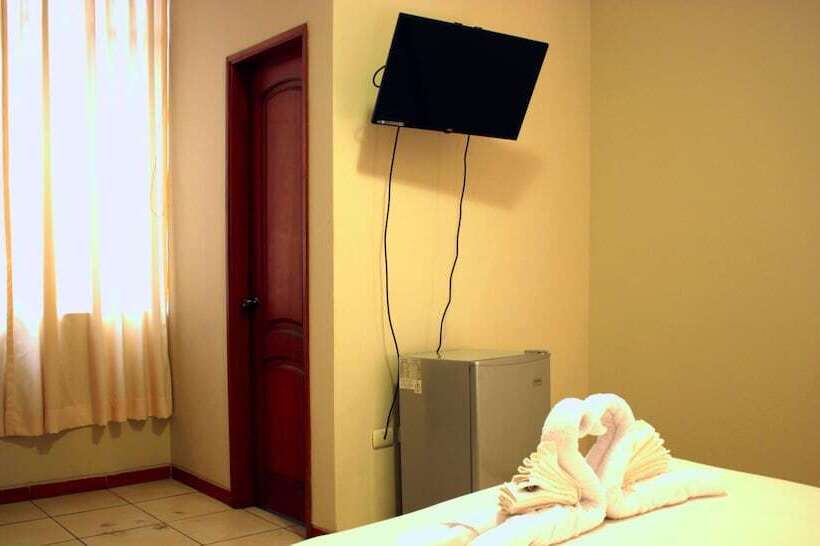 هتل Residencial Brest Amazon Tarapoto