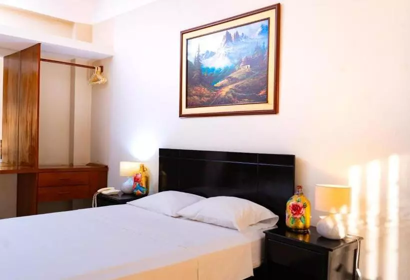 هتل Residencial Brest Amazon Tarapoto