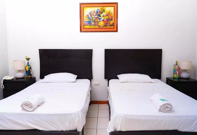 هتل Residencial Brest Amazon Tarapoto
