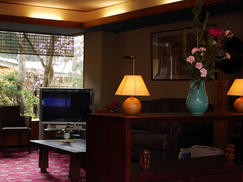 ریوکان Kinokuniya Yusenkan