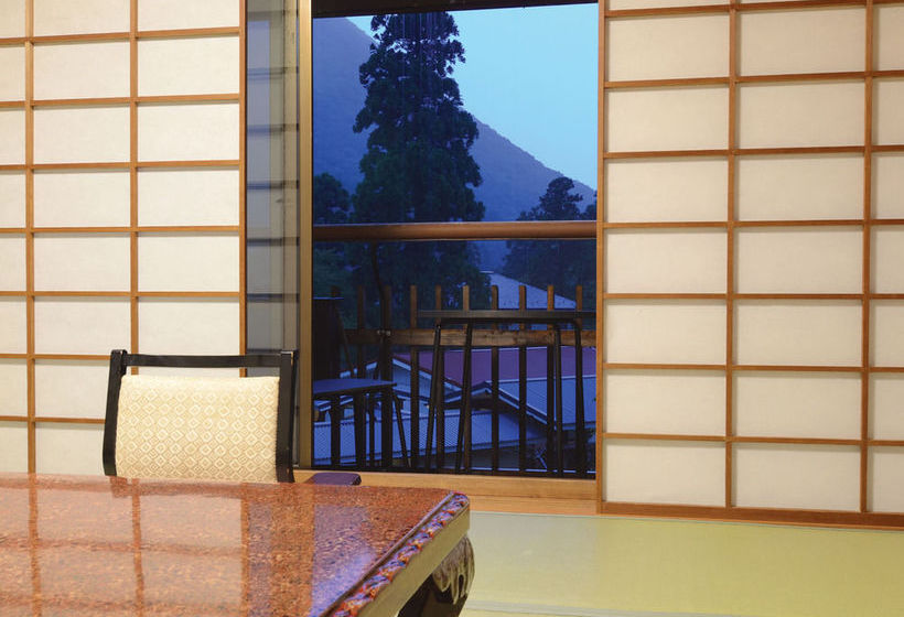 ریوکان Kinokuniya Yusenkan