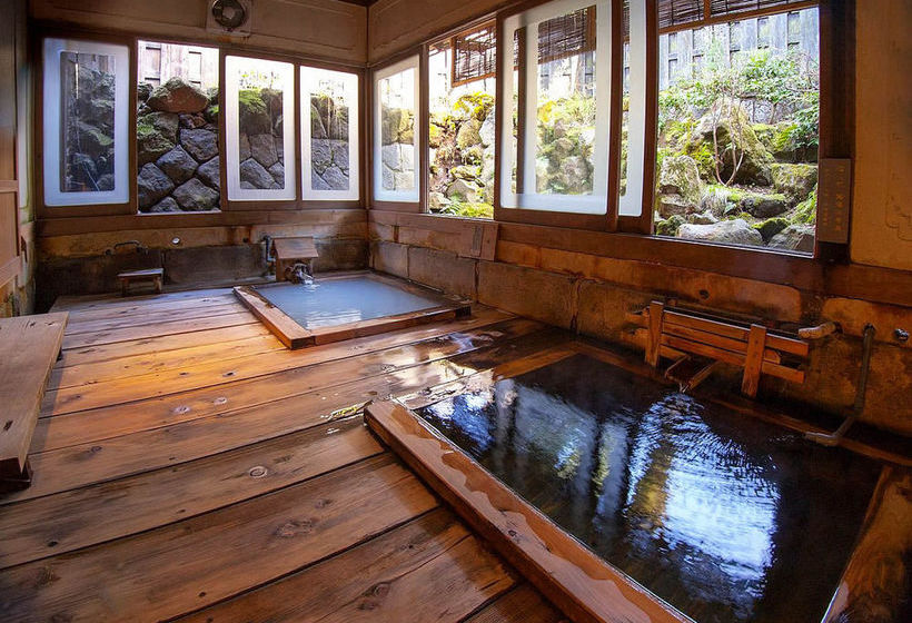 ریوکان Kinokuniya Yusenkan