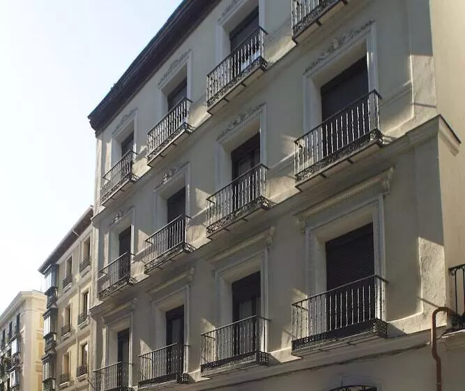Slow Suites Augusto
