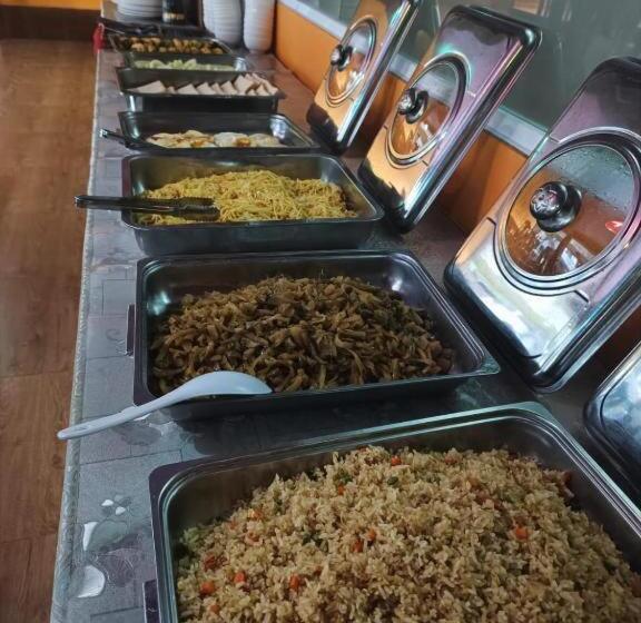 בית מלון כפרי Sisavang Mountain View