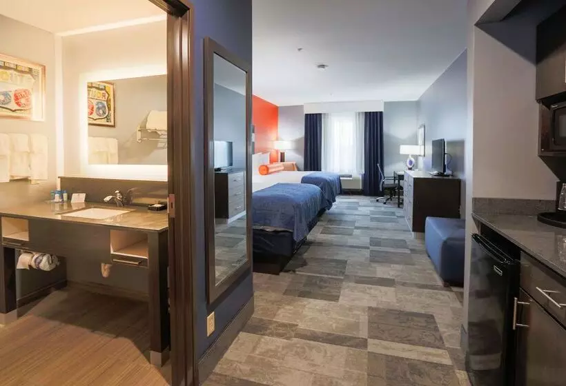ホテル Best Western Plus Wewoka Inn & Suites