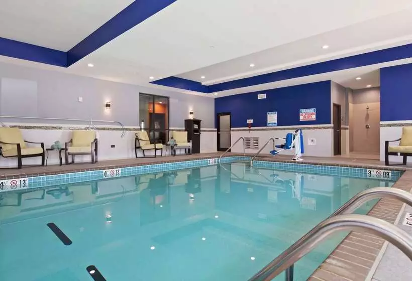 ホテル Best Western Plus Wewoka Inn & Suites