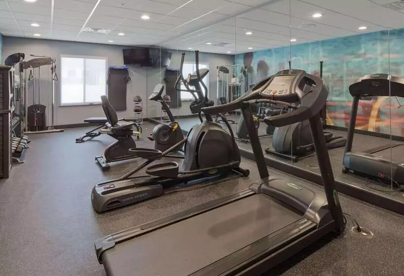 ホテル Best Western Plus Wewoka Inn & Suites
