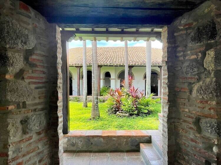 فندق Boutique Posada Las Trampas