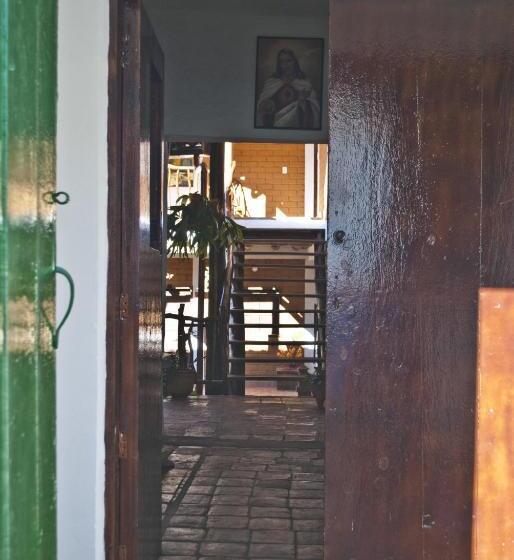 هتل Casa Aparicio Lopez