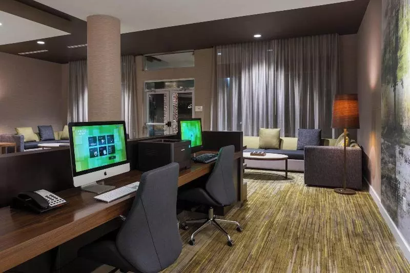 ホテル Courtyard By Marriott Ruston