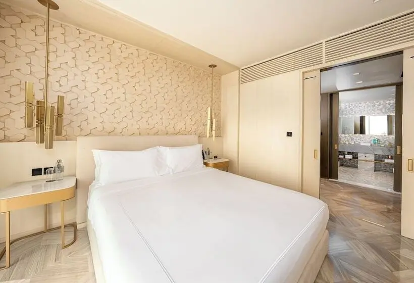 هتل Five Palm Jumeirah Dubai