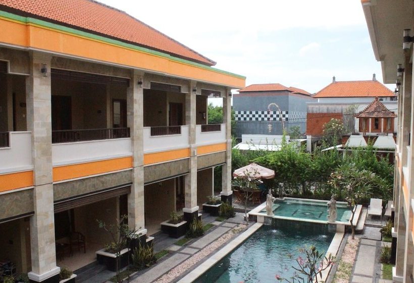 호텔 Grand City Inn