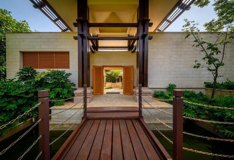 Hualuxe Hotels & Resorts Kunming, An Ihg