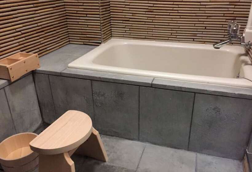 Kyu Karuizawa Hotel Otowa No Mori