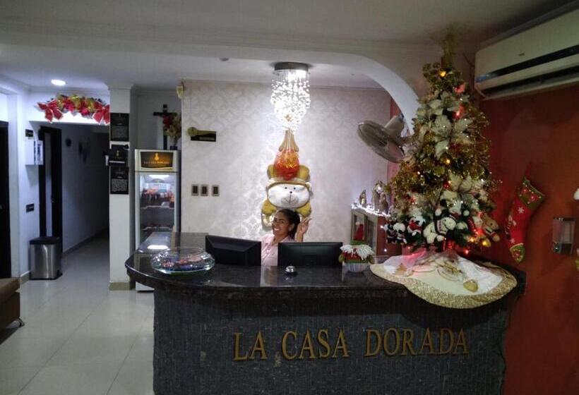 هتل La Casa Dorada