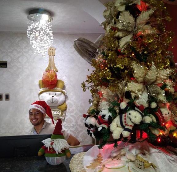 هتل La Casa Dorada