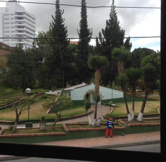 Отель Parque Santander Tunja