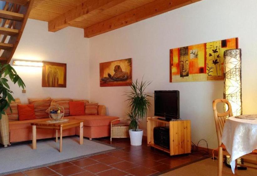 فندق Pension Erna