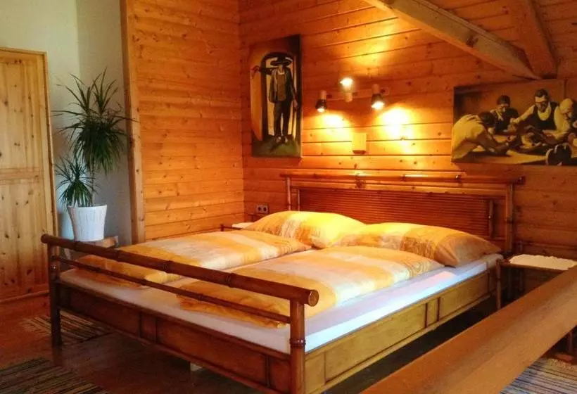 Hotelli Pension Erna