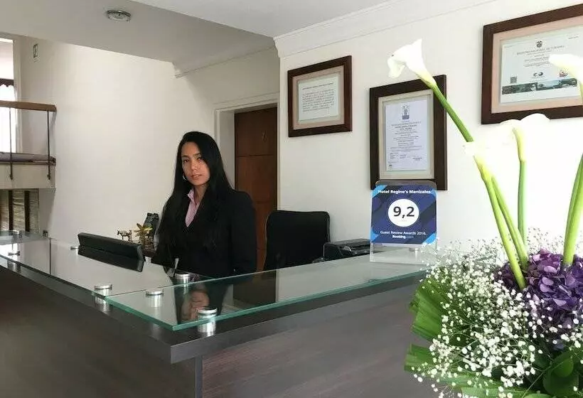 هتل Regine S Manizales
