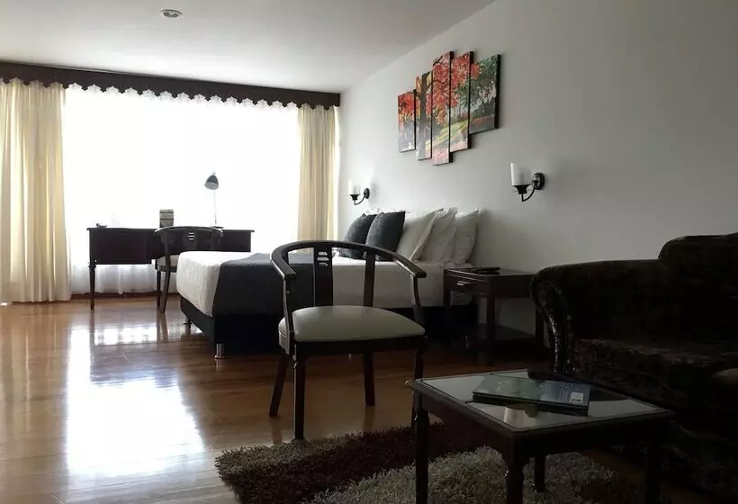 هتل Regine S Manizales