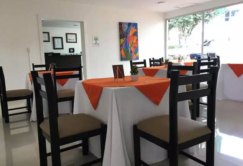 هتل Regine S Manizales