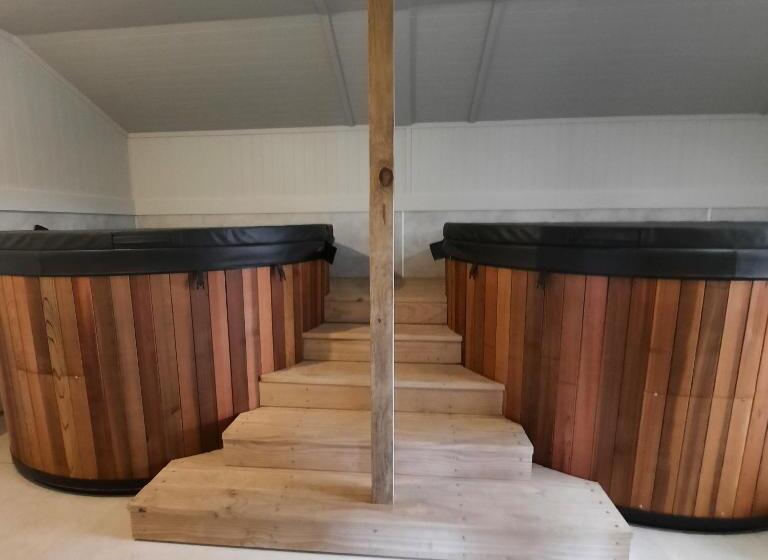 هتل Rocky Mountain Chalets Ohakune