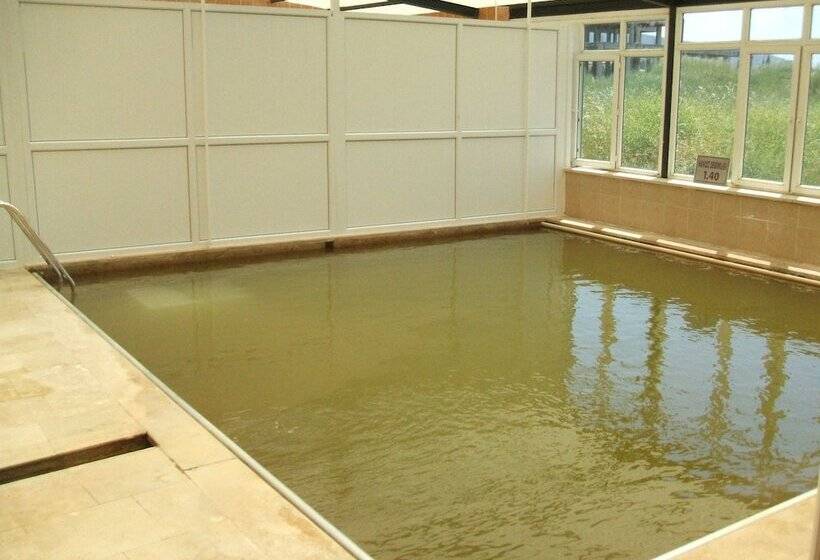 בית מלון כפרי Samdan Thermal