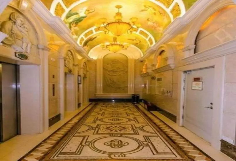 Vienna International Hotel Shenzhen North Station Branch