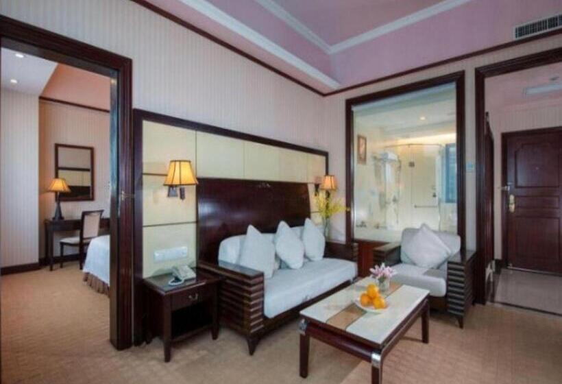 Vienna International Hotel Shenzhen North Station Branch