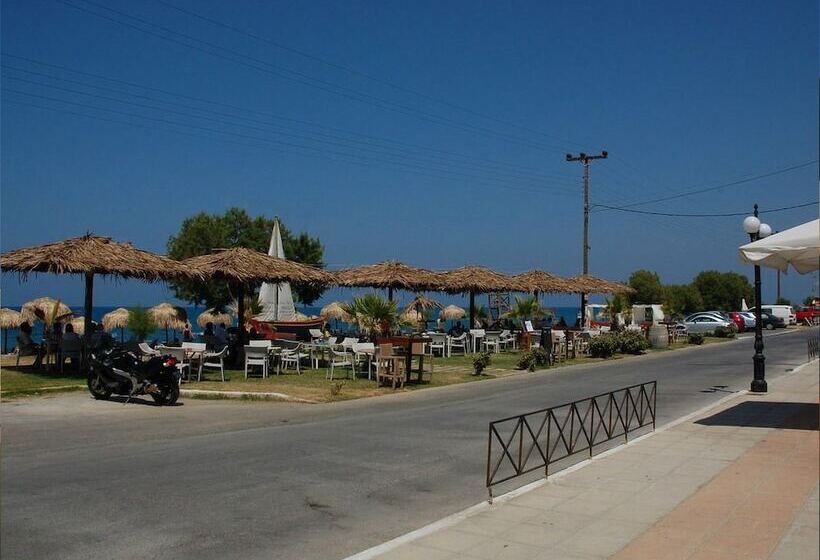 Mythos Beach Hotel Apartments