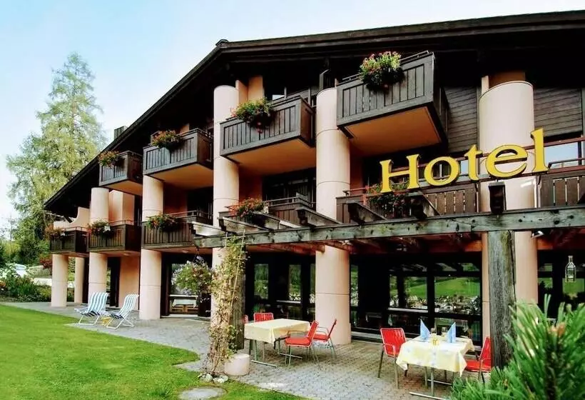 T3 Hotel Mira Val
