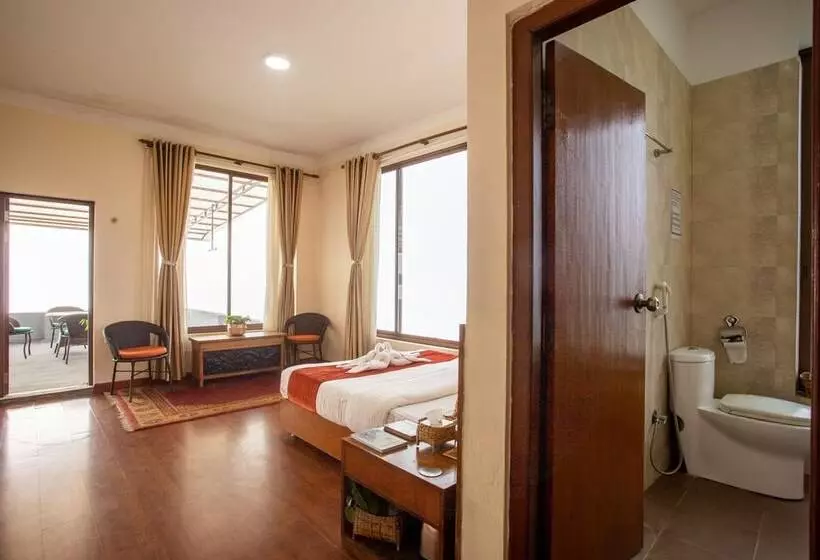هتل Helambu Mountain Resort