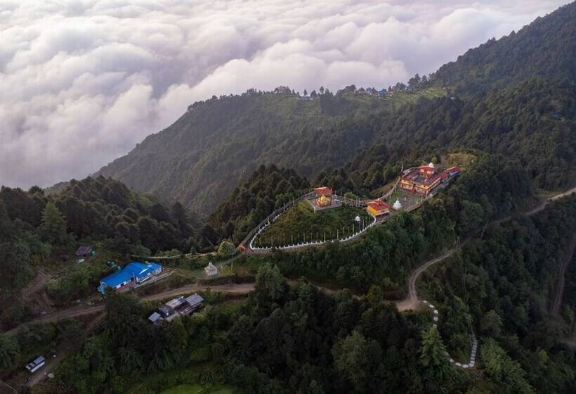 هتل Helambu Mountain Resort