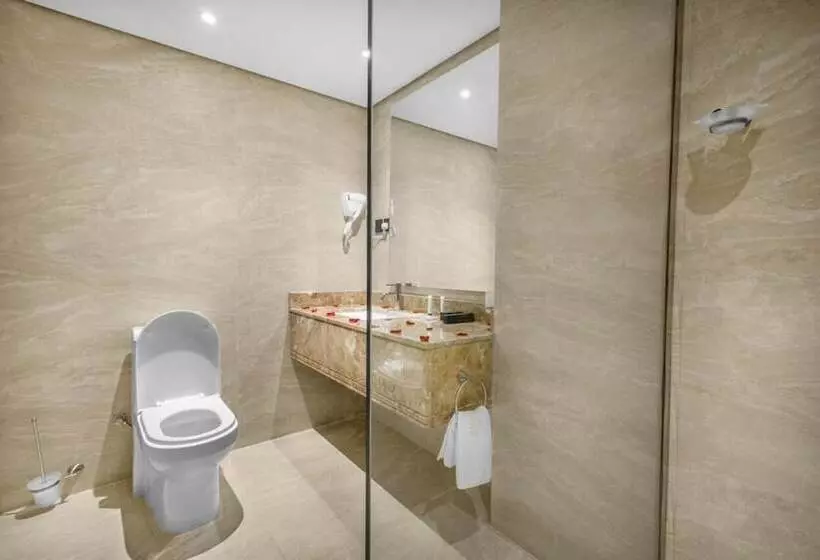 Hotelli Suknai Royal