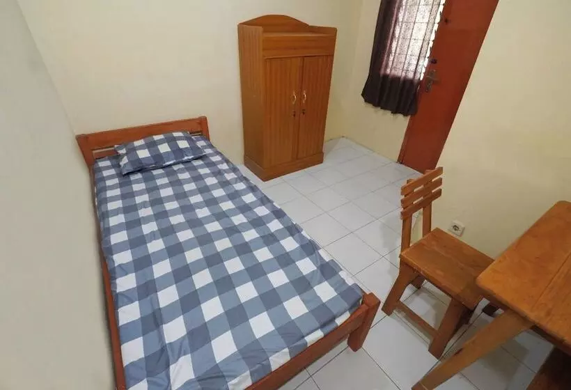 Majatalo Kingkost Wonocatur